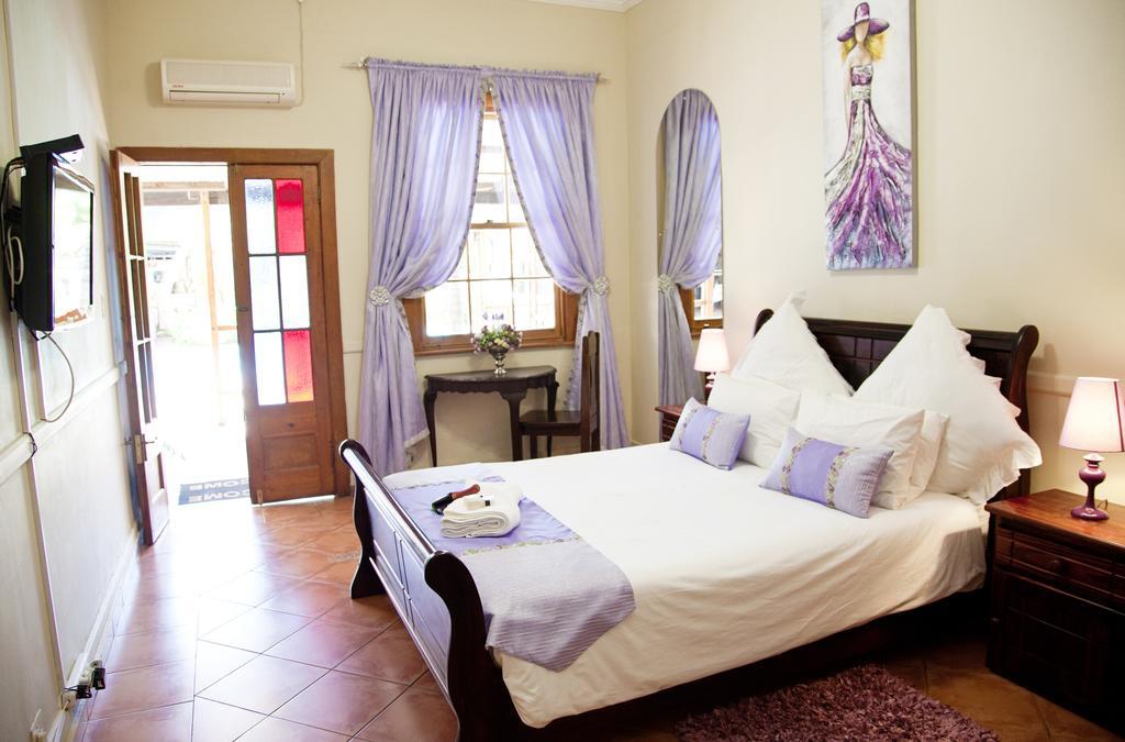 Dei Gratia Guest House Musina Exterior foto